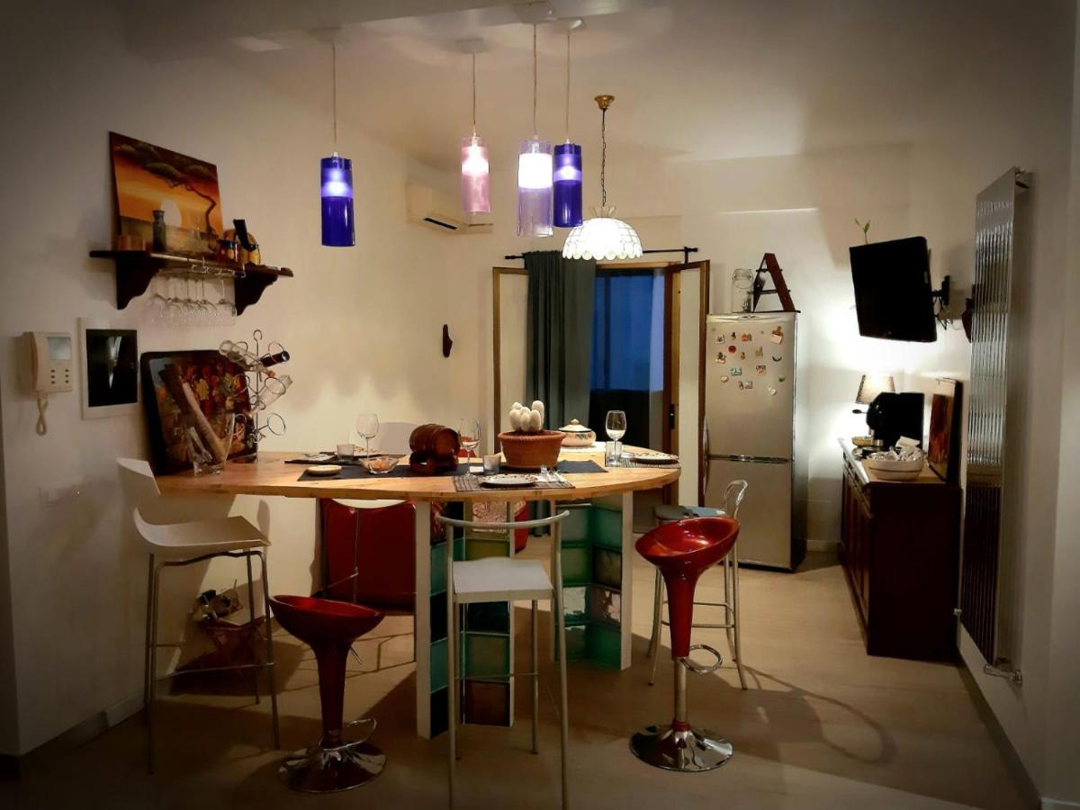 Casavacanze Tuttapposto ปาแลร์โม ภายนอก รูปภาพ