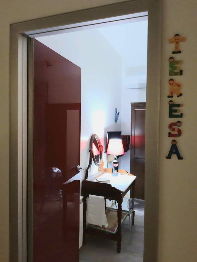 Casavacanze Tuttapposto ปาแลร์โม ภายนอก รูปภาพ