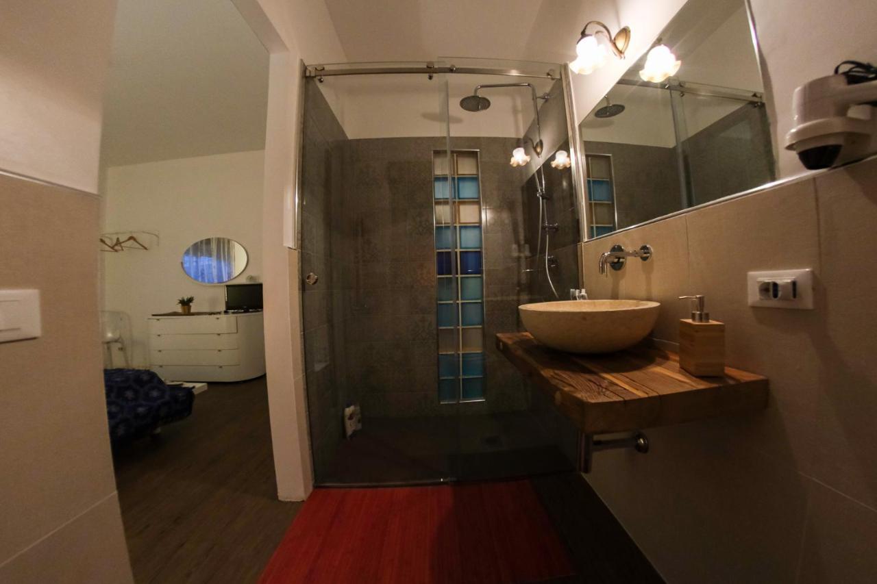 Casavacanze Tuttapposto ปาแลร์โม ภายนอก รูปภาพ