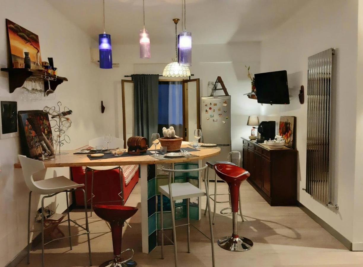 Casavacanze Tuttapposto ปาแลร์โม ภายนอก รูปภาพ